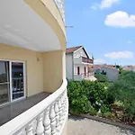 1 Bedroom Cozy Apartment In Vodice Vodice