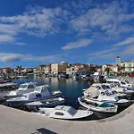 1 Bedroom Cozy Apartment In Vodice Apartman