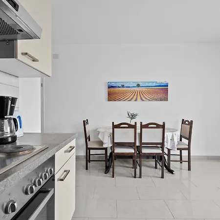 In With Wifi Apartman *