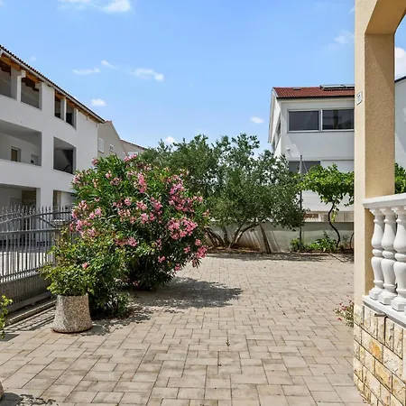 In With Wifi Apartman Vodice