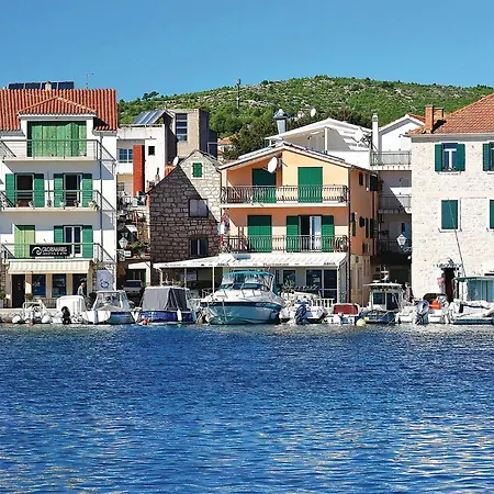 1 Bedroom Cozy In Vodice